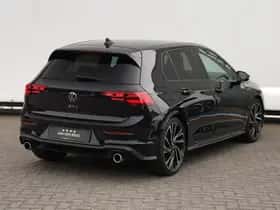 Volkswagen Golf (2022) thumbnail 5