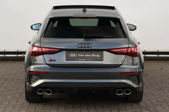 Audi S3 (2022) thumbnail 6