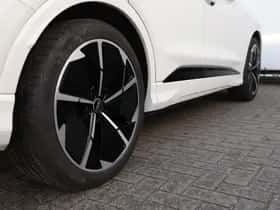 Audi Q4 e-tron (2023) thumbnail 18