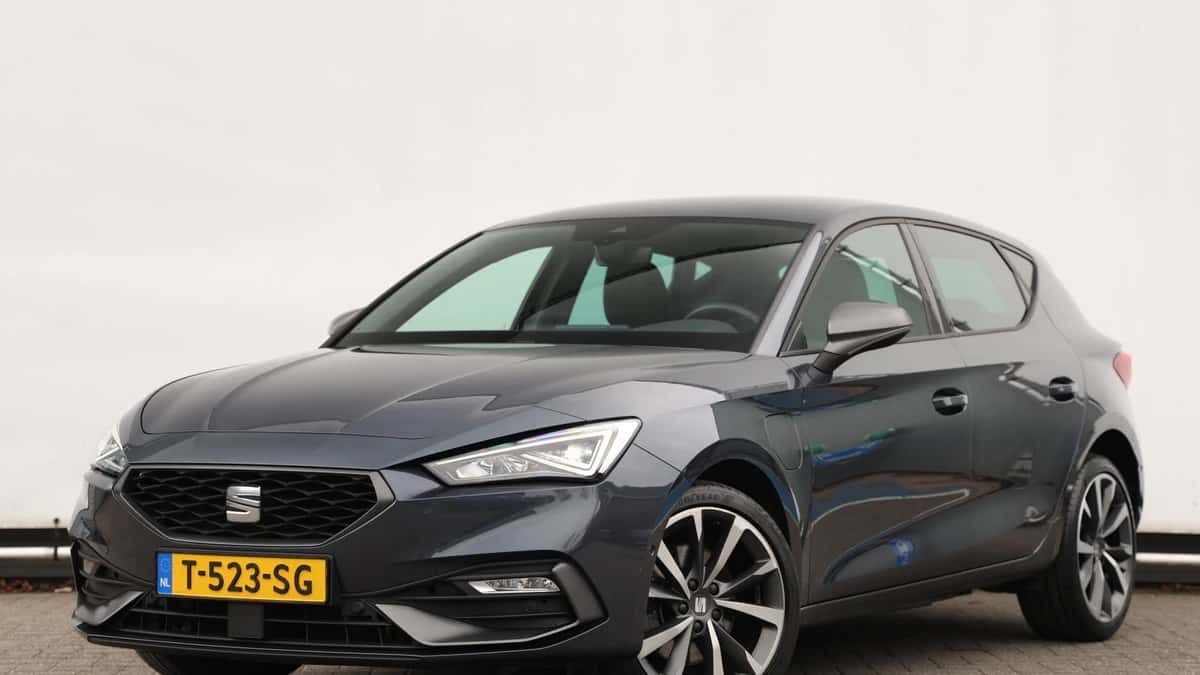 SEAT Leon (2020) — foto 1