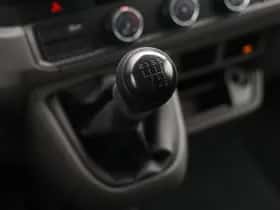 Volkswagen Crafter (2023) thumbnail 28