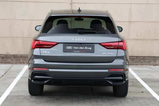 Audi Q3 (2022) thumbnail 6