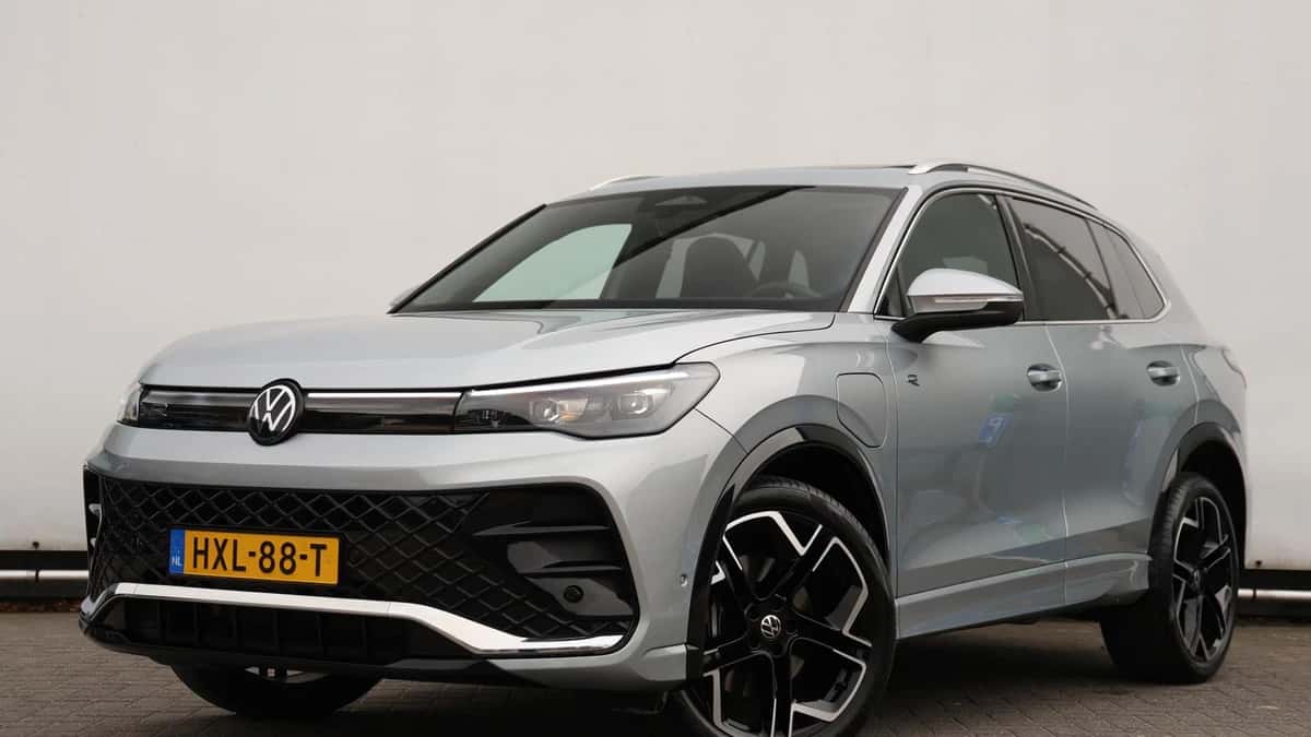 Volkswagen Tiguan (2025) — foto 1
