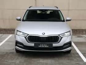 Škoda Octavia (2022) thumbnail 4