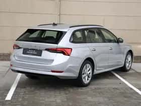 Škoda Octavia (2022) thumbnail 5