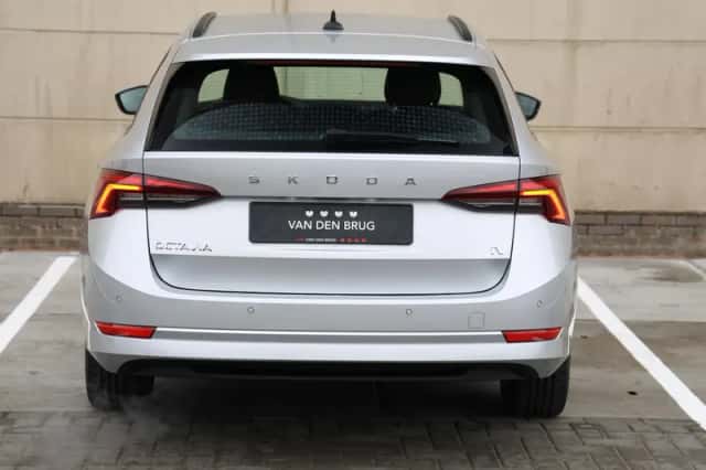 Škoda Octavia (2022) thumbnail 6