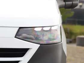 Volkswagen Transporter (2024) thumbnail 13