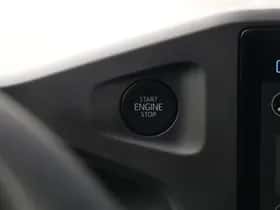 Volkswagen Transporter (2024) thumbnail 24