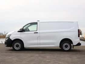 Volkswagen Transporter (2024) thumbnail 10