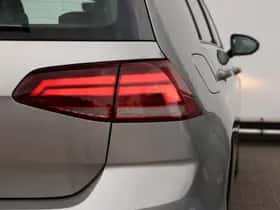 Volkswagen Golf (2018) thumbnail 17