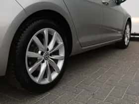 Volkswagen Golf (2018) thumbnail 18