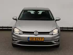 Volkswagen Golf (2018) thumbnail 4
