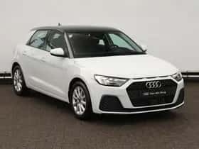 Audi A1 (2025) thumbnail 3