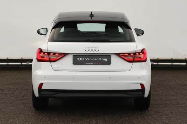 Audi A1 (2025) thumbnail 6