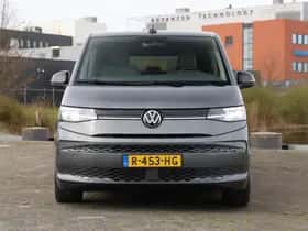 Volkswagen Multivan (2022) thumbnail 4