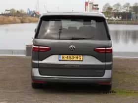 Volkswagen Multivan (2022) thumbnail 6