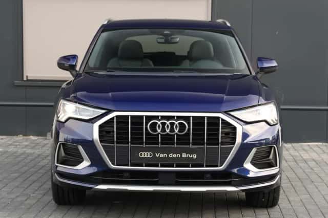 Audi Q3 (2022) thumbnail 4
