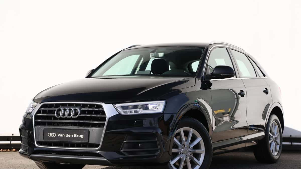 Audi Q3 (2016) — foto 1