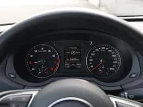 Audi Q3 (2016) thumbnail 24