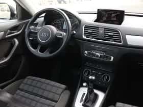 Audi Q3 (2016) thumbnail 7