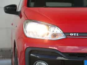 Volkswagen Up! (2018) thumbnail 14