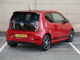 Volkswagen Up! (2018) thumbnail 5