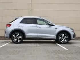 Volkswagen T-Roc (2023) thumbnail 2