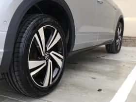 Volkswagen T-Roc (2023) thumbnail 17