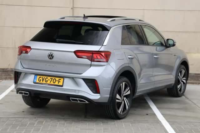 Volkswagen T-Roc (2023) thumbnail 5