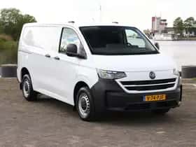 Volkswagen Transporter (2024) thumbnail 3