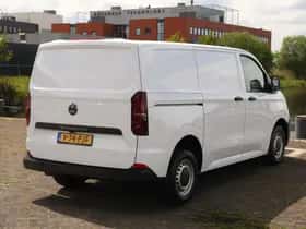 Volkswagen Transporter (2024) thumbnail 5