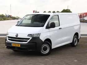 Volkswagen Transporter (2024) thumbnail 10