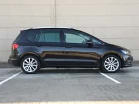 Volkswagen Golf (2017) thumbnail 2
