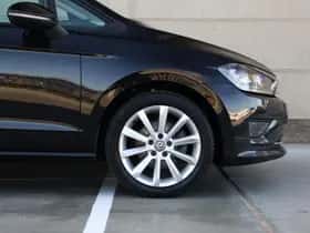 Volkswagen Golf (2017) thumbnail 15