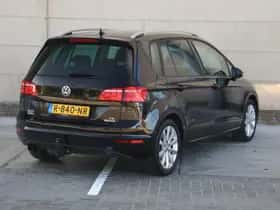 Volkswagen Golf (2017) thumbnail 5