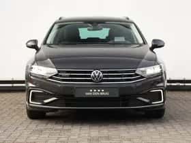 Volkswagen Passat (2022) thumbnail 14