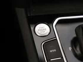 Volkswagen Passat (2022) thumbnail 38