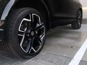 Volkswagen Tiguan (2025) thumbnail 17