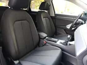 Audi Q3 (2021) thumbnail 8
