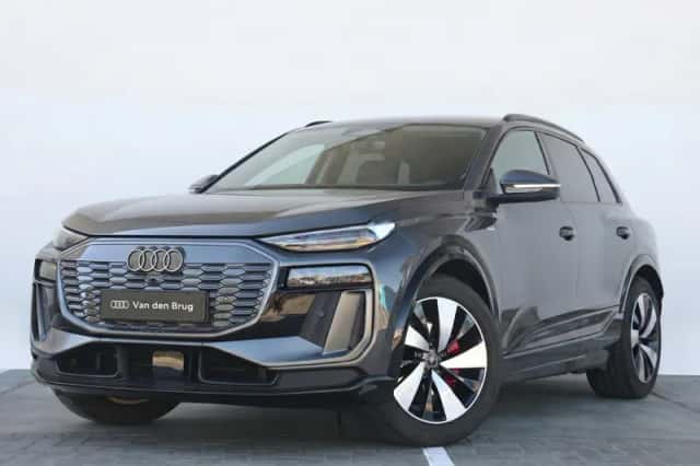 Audi Q6 e-tron (2025) thumbnail 1