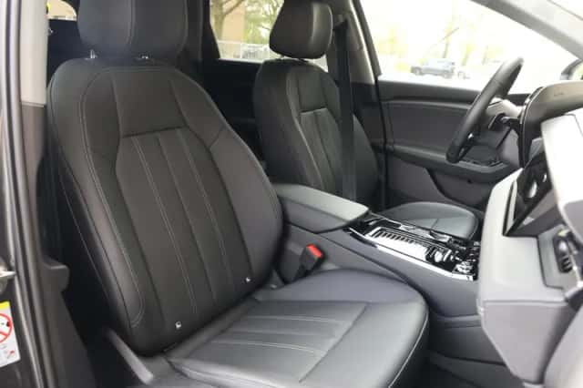 Audi Q6 e-tron (2025) thumbnail 8