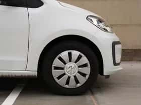 Volkswagen Up! (2020) thumbnail 15