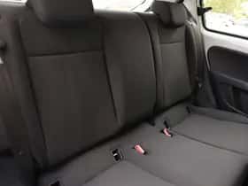 Volkswagen Up! (2020) thumbnail 9