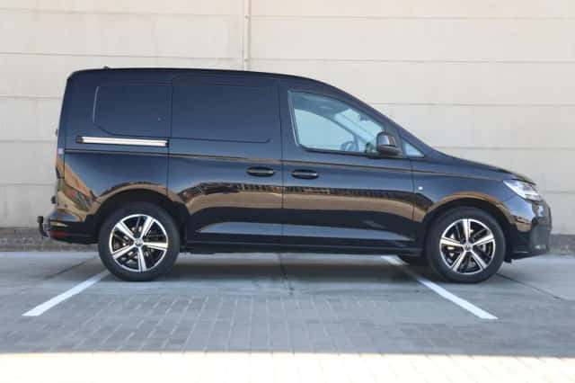 Volkswagen Caddy (2024) thumbnail 2