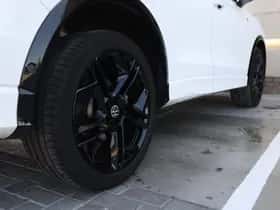 Volkswagen Tiguan (2024) thumbnail 18