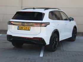 Volkswagen Tiguan (2024) thumbnail 5