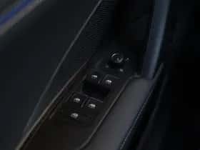Volkswagen Tiguan (2024) thumbnail 41