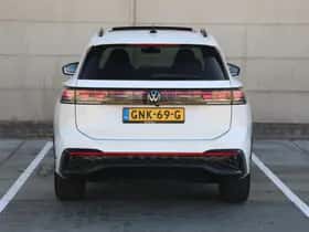 Volkswagen Tiguan (2024) thumbnail 6