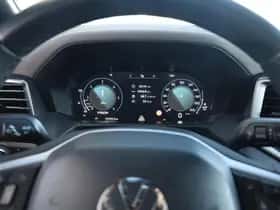 Volkswagen Amarok (2024) thumbnail 24