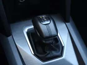 Volkswagen Amarok (2024) thumbnail 37